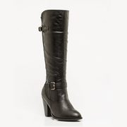 Le Chateau Outlet: Take Up to 80% Off Select Women's Shoes & Boots!