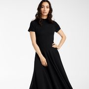 Simons Designer Sale: Take Up to 70% Off Select Styles